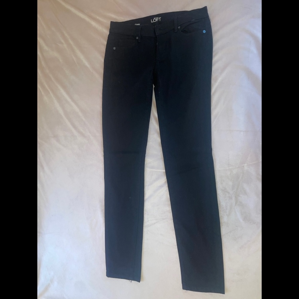 Ann Taylor Loft Black Jeans 26 W